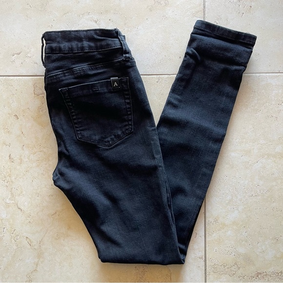 Special A Black Denim Skinny Jeans Distressed Ripped Knee Ankle Women's Size 3 - Picture 2 of 3